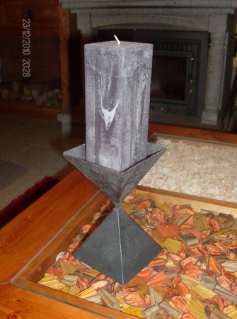 castiçal piramide
